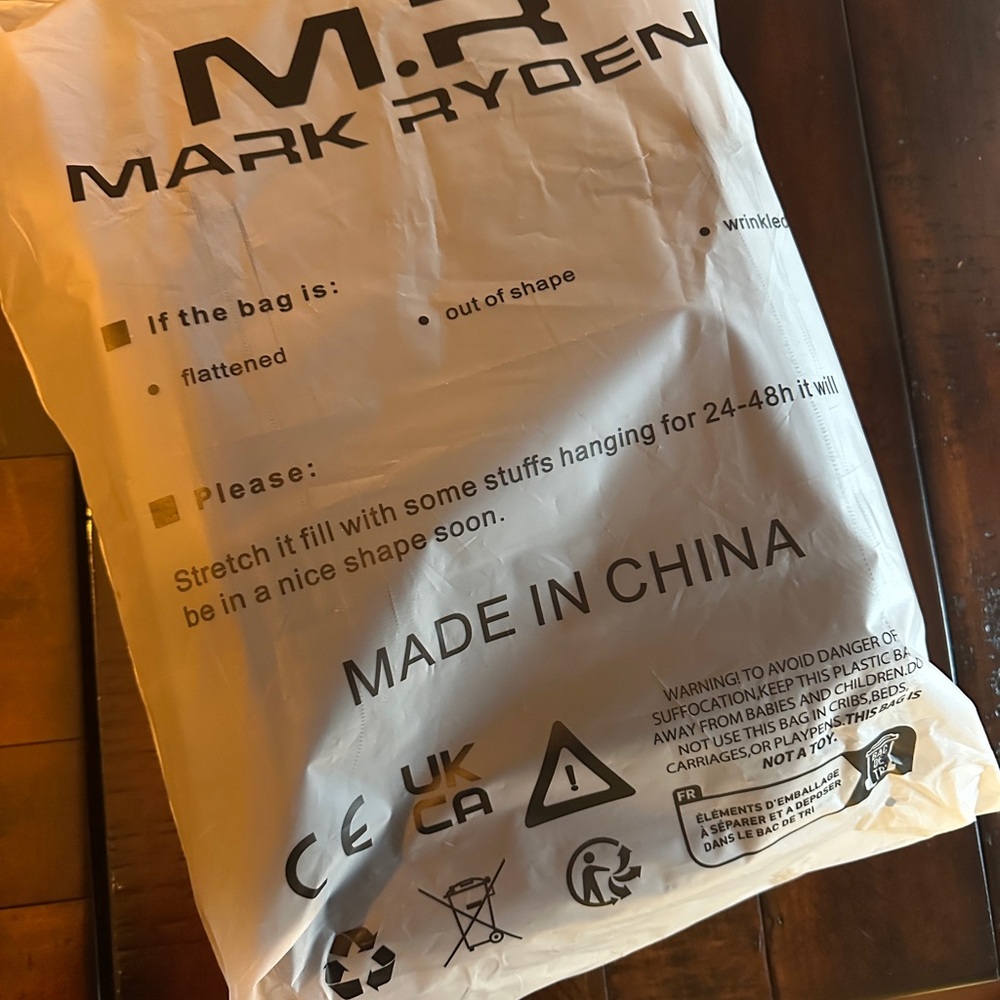 Mark Ryden Zeus Men's Backpack - Picture 4 of 8